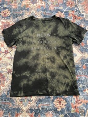 Neuw Olive & Black Tie-Dye Logo Tee